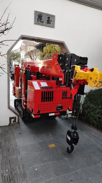 3噸蜘蛛吊加長款，臂長11.7米，適用于狹小空間作業(yè)